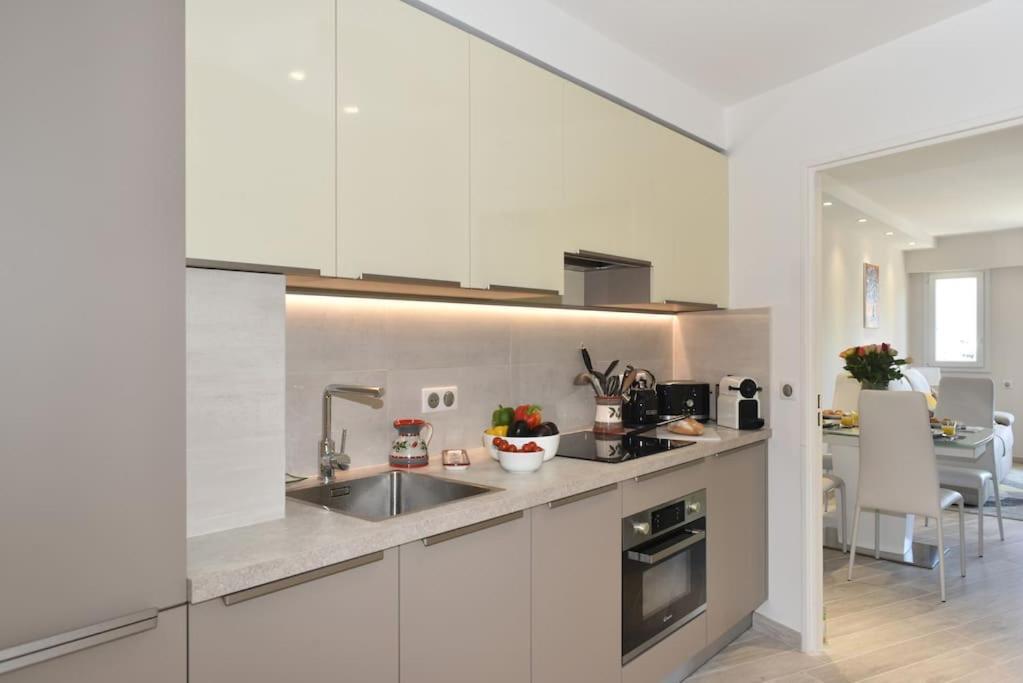 Au Port - Brand New Flat W 1 Bedroom, Balcony, Parking, Ac Appartamento