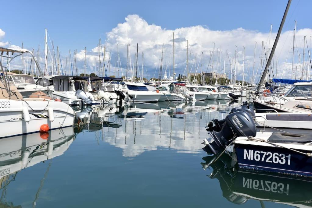 Au Port - Brand New Flat W 1 Bedroom, Balcony, Parking, Ac Appartamento